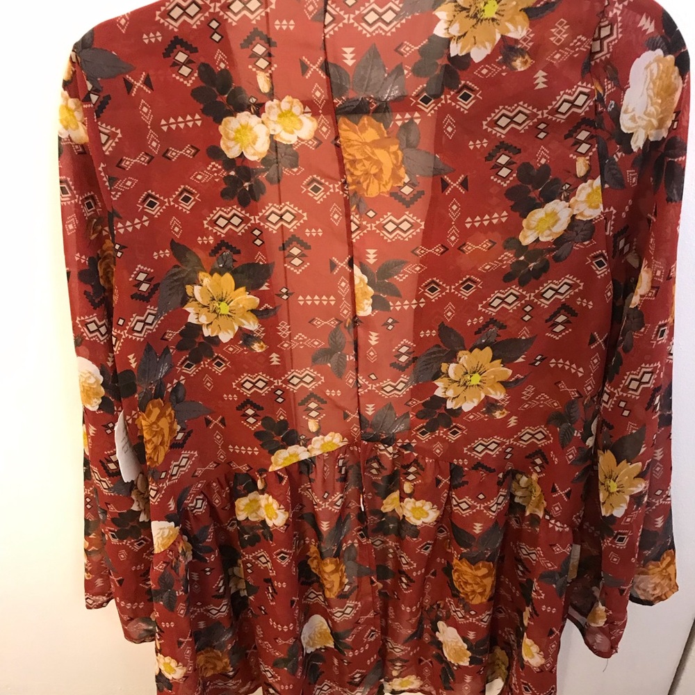 Altar’d State Rita Raphael Kimono - Picture 4 of 4